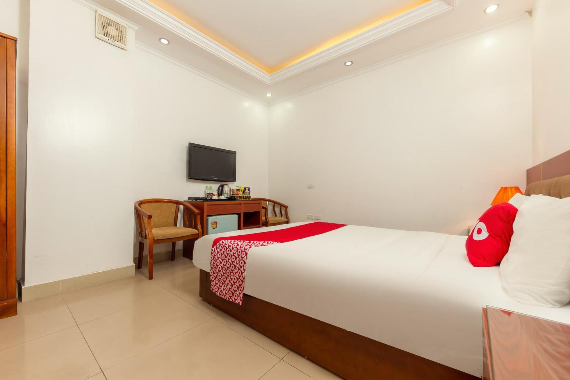 Super Oyo Capital O 387 Bach Duong Hotel Hanoi Esterno foto