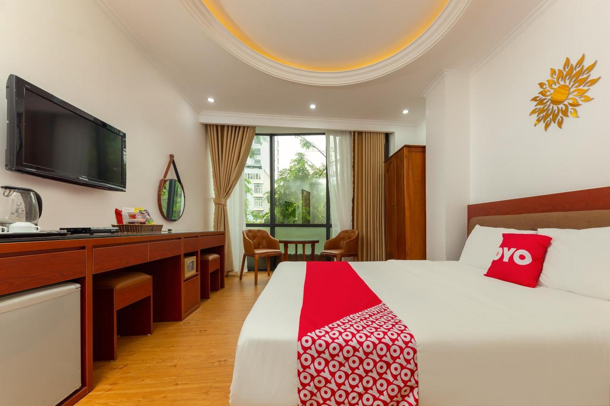 Super Oyo Capital O 387 Bach Duong Hotel Hanoi Esterno foto