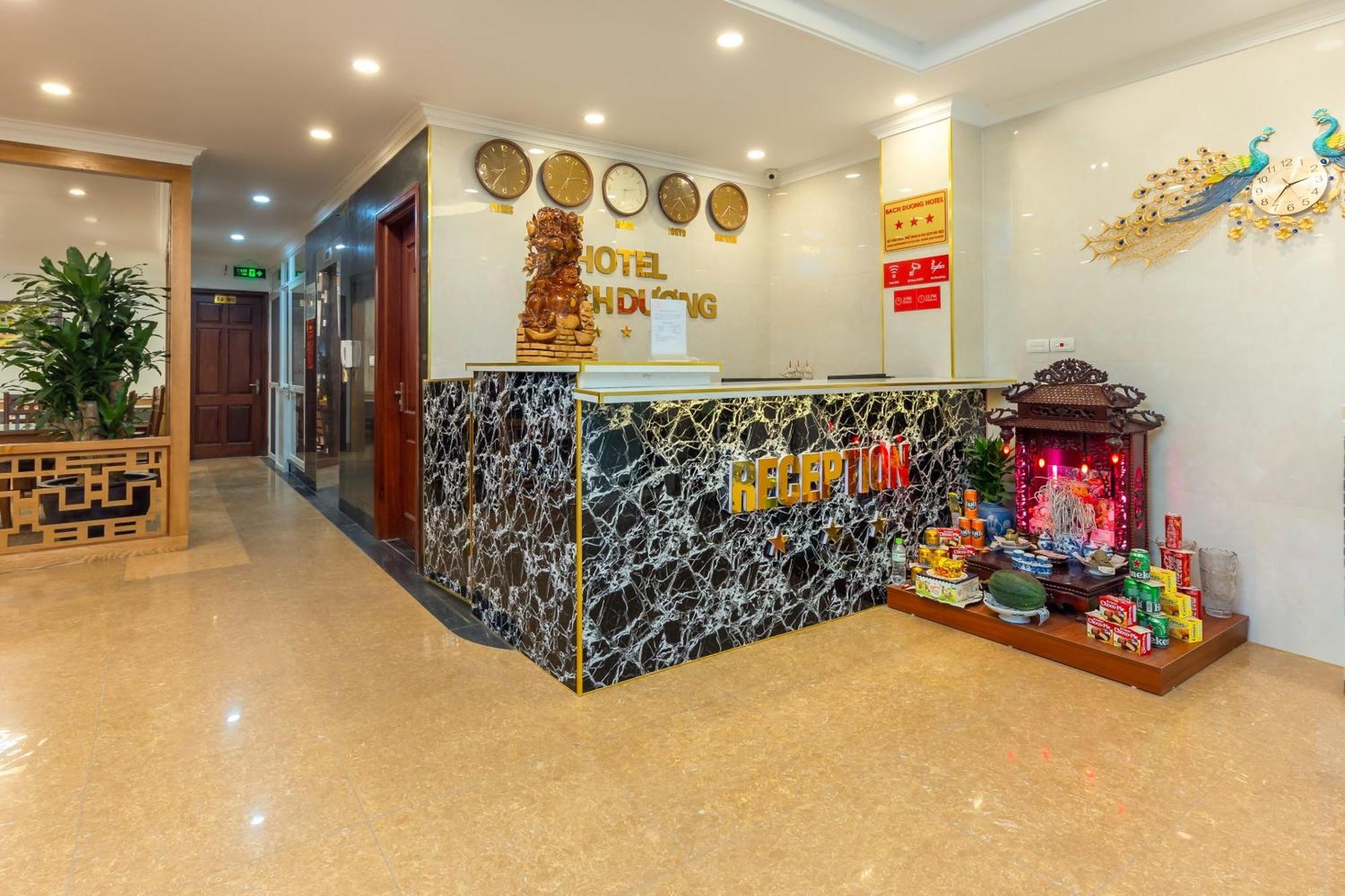 Super Oyo Capital O 387 Bach Duong Hotel Hanoi Esterno foto